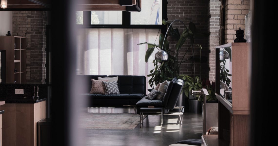 aaron-huber-oMOx_wV6mLQ-unsplash