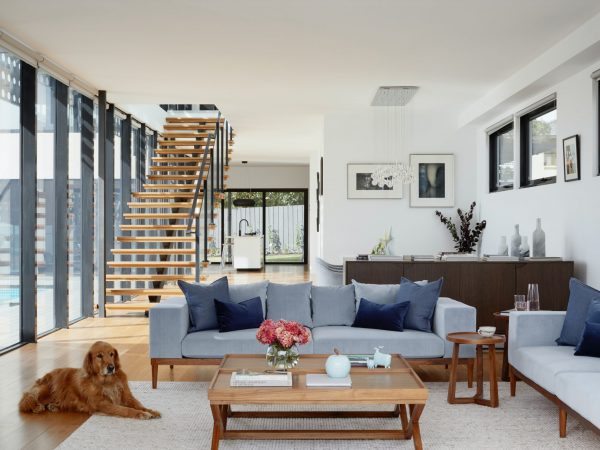 r-architecture-khpWE85ge38-unsplash