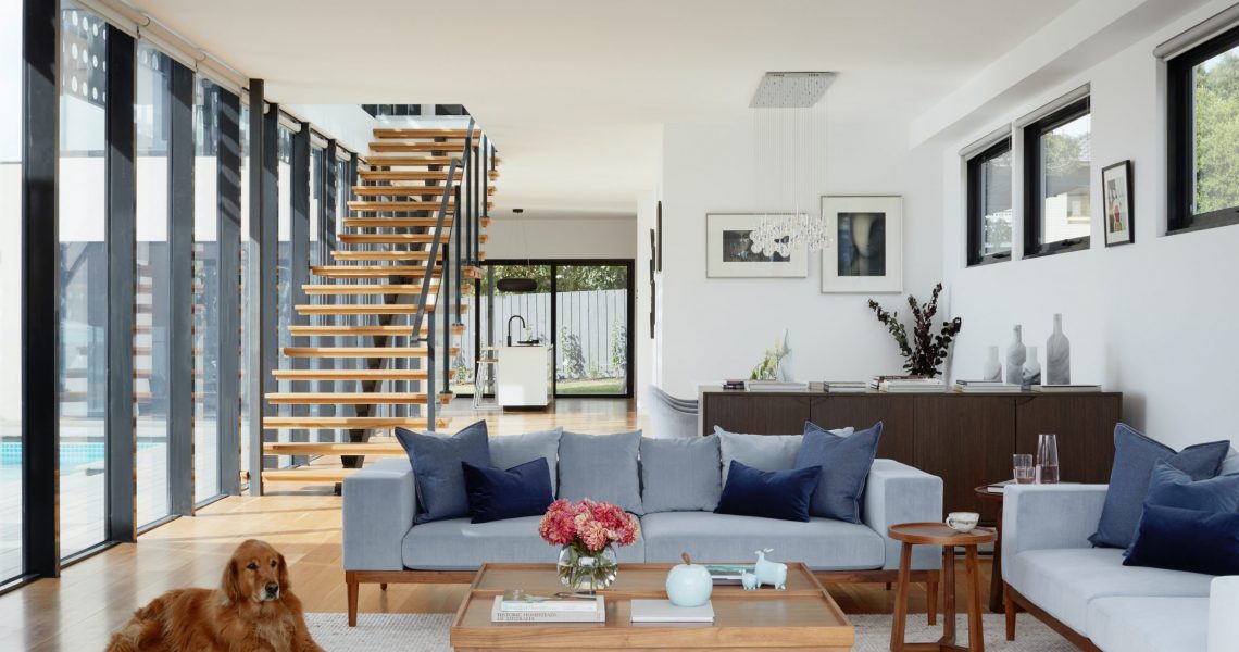 r-architecture-khpWE85ge38-unsplash